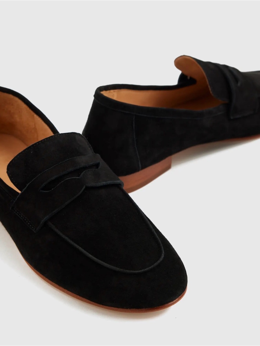 Quince Italian Suede Penny Loafers in black women’s size 5.5